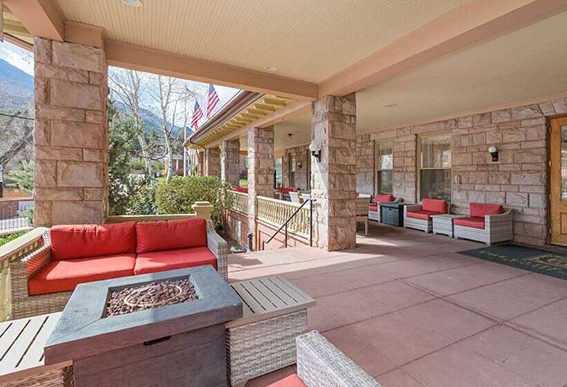 فندق Cliff House At Pikes Peak