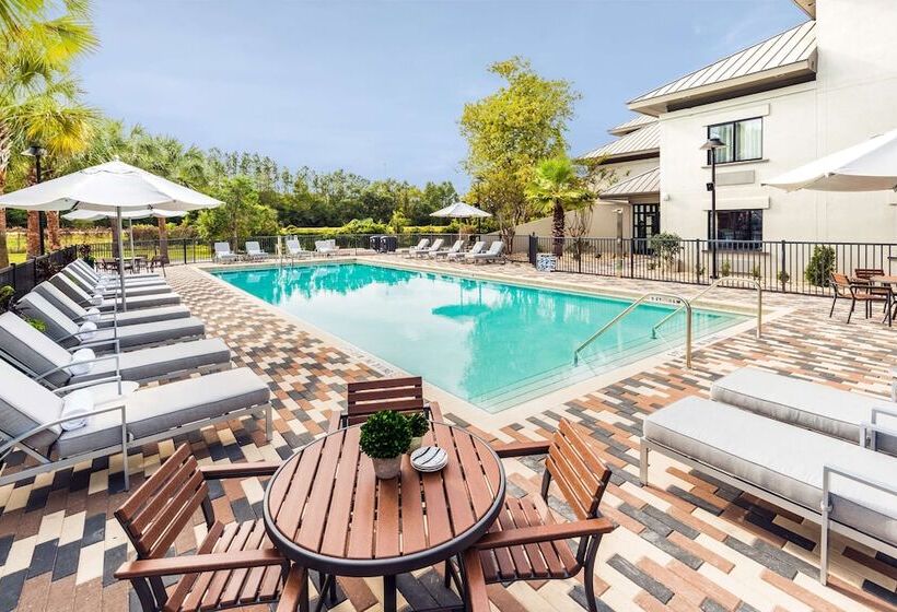 هتل Doubletree By Hilton Gainesville