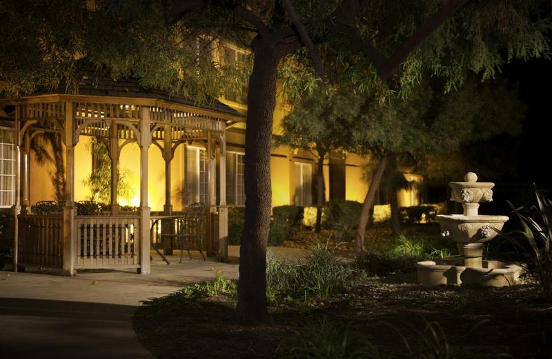 هتل Larkspur Landing Extended Stay Suites Bellevue