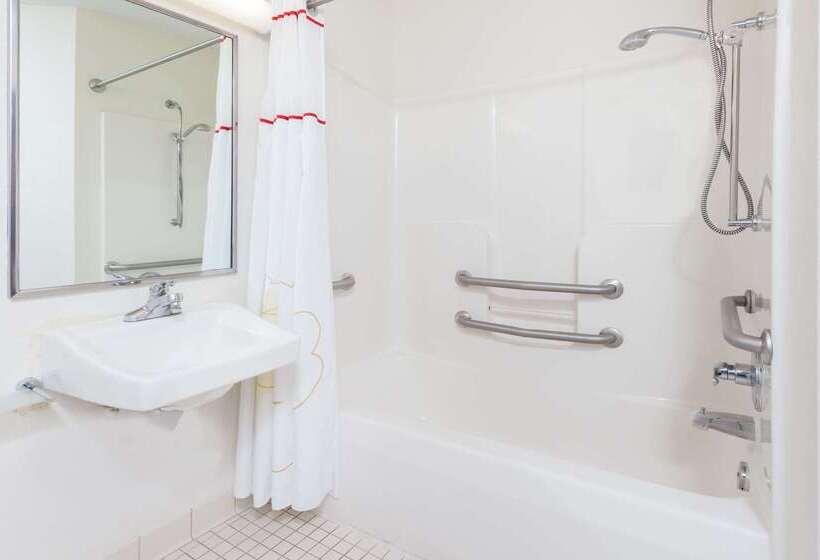 בית מלון כפרי Mainstay Suites Charlotte  Executive Park