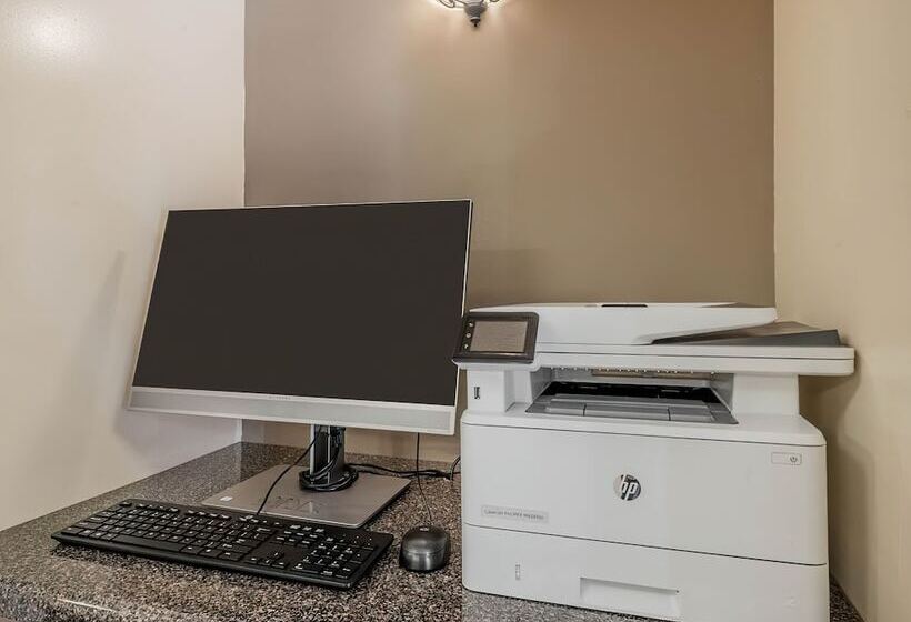 هتل Sonesta Simply Suites Cleveland North Olmsted Airport