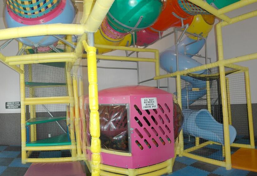 هتل St. George Inn And Suites