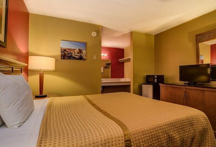 مُتل Cedar Lodge