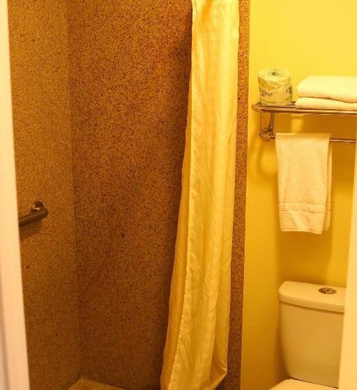 מוטל San Luis Inn And Suites