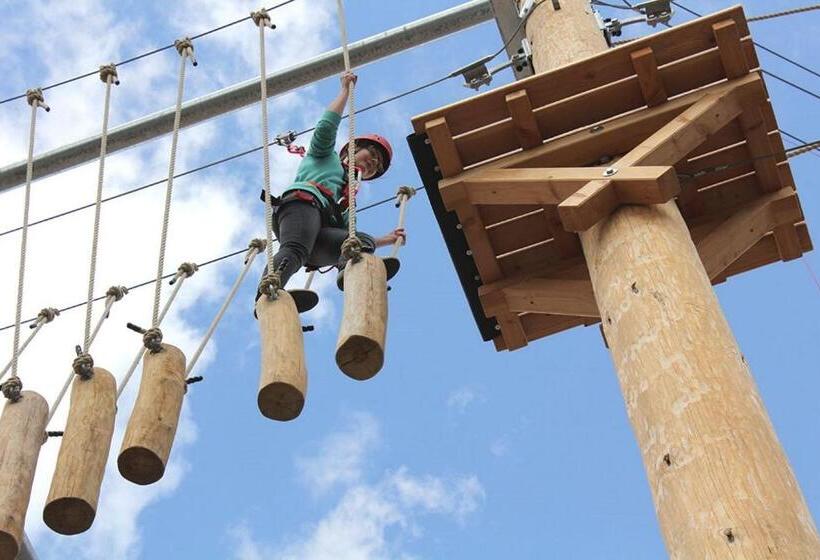 ホテル Traumhaus Im Elsterpark