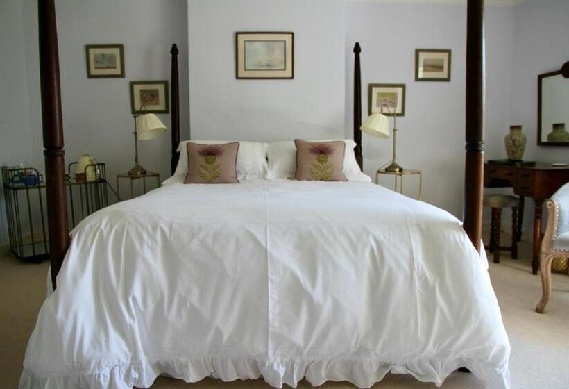 مبيت وإفطار Thistleyhaugh Farmhouse