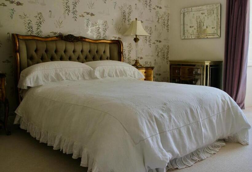 مبيت وإفطار Thistleyhaugh Farmhouse