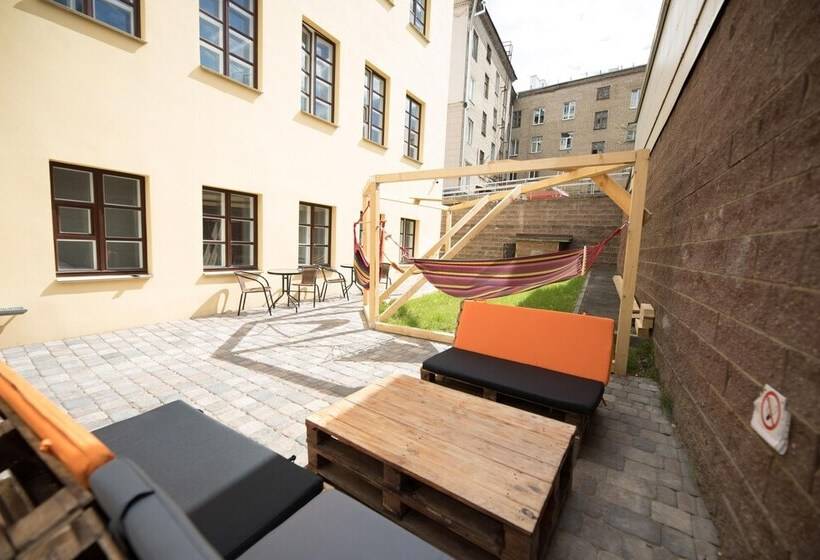 Hostel Urban
