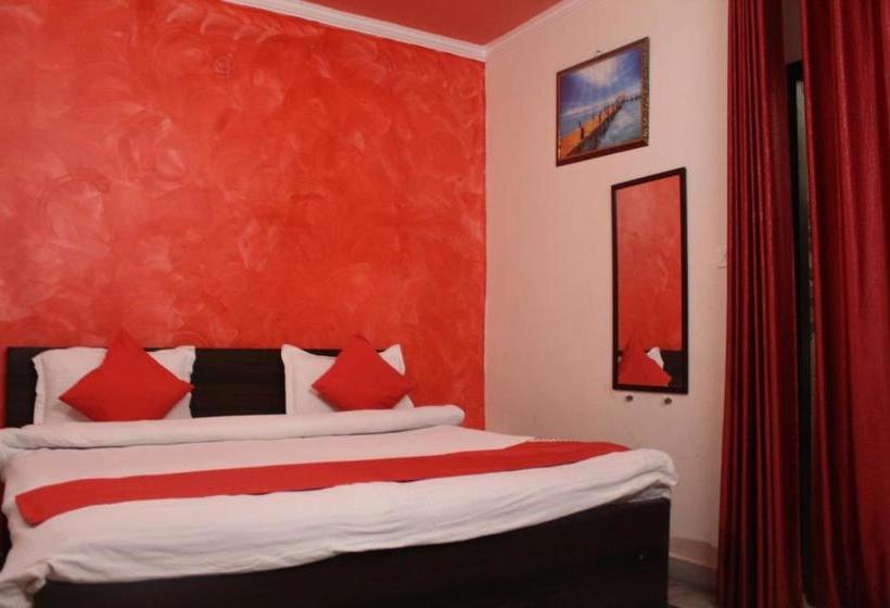 Hotel Sagar Palace @ Near Nizamuddin Railway Station