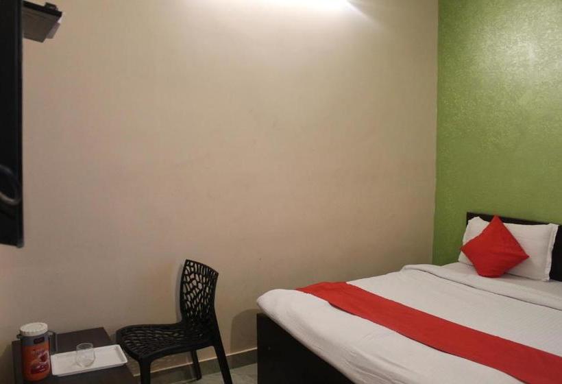 Hotel Sagar Palace @ Near Nizamuddin Railway Station