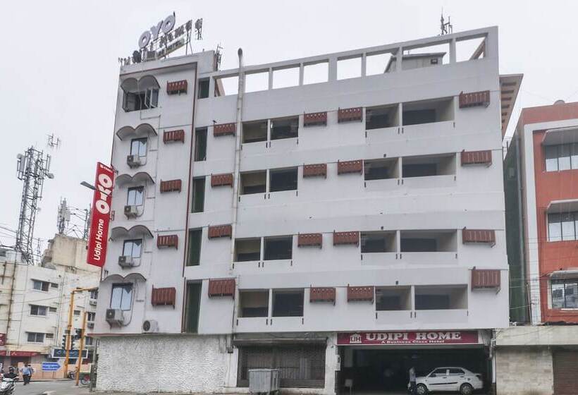 هتل Oyo 43893 Uhome  Pvtltd