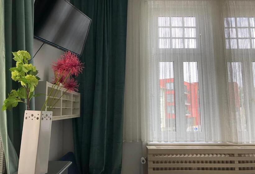 펜션 Ferienzimmer Tübingen