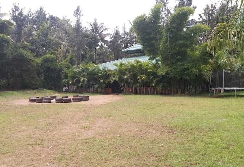 호텔 Hoysala Resort