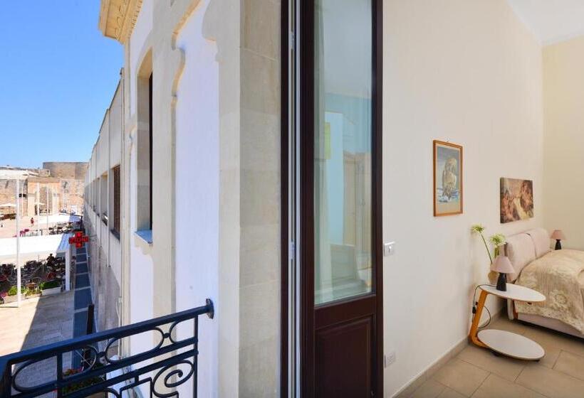 پانسیون Balcone Su Otranto