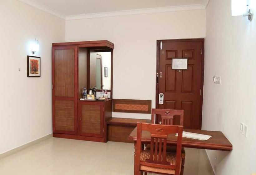 Kallada Hotels