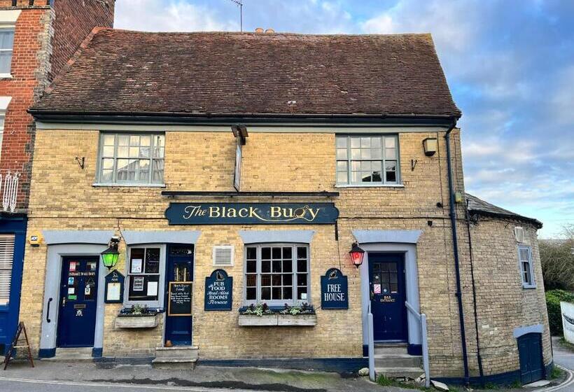 هاستل Black Buoy Inn