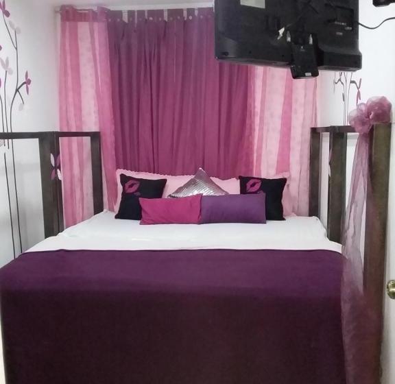 هاستل El Mochilero