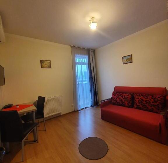 Elis Residence