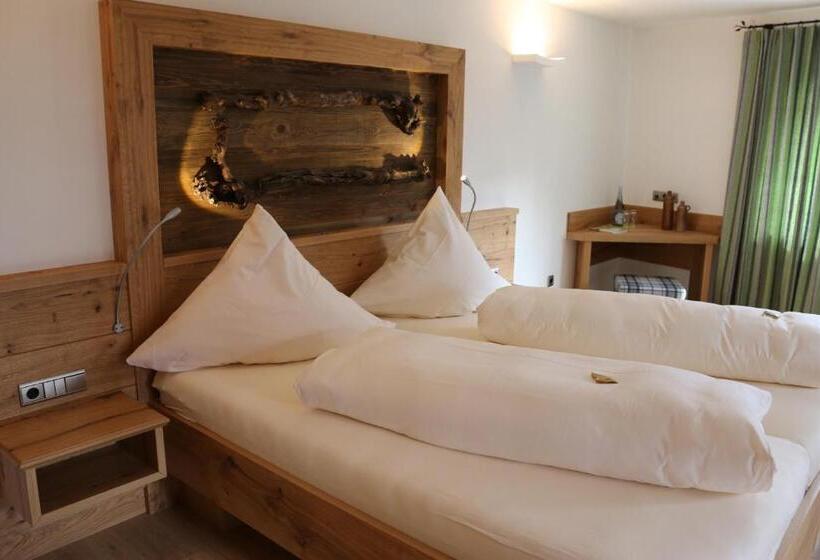 ホテル Gasthof Zum Lam