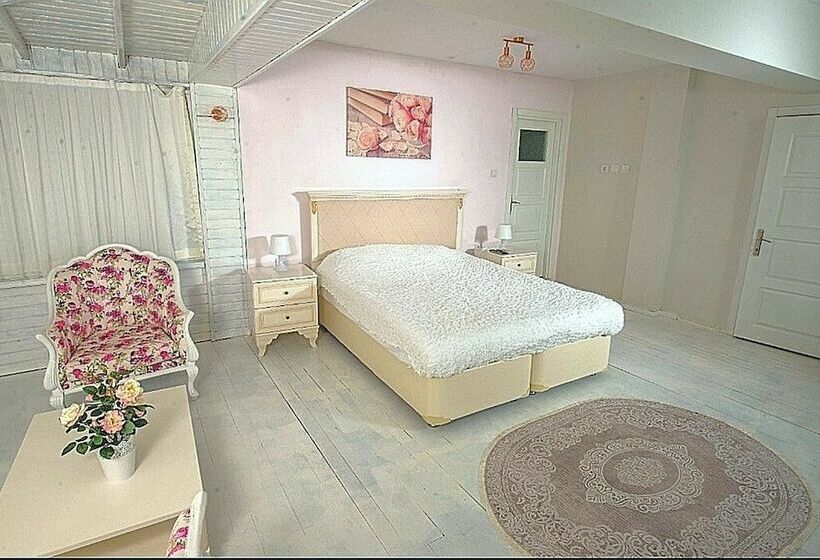 Beyaz Ev Butik Otel Masukiye