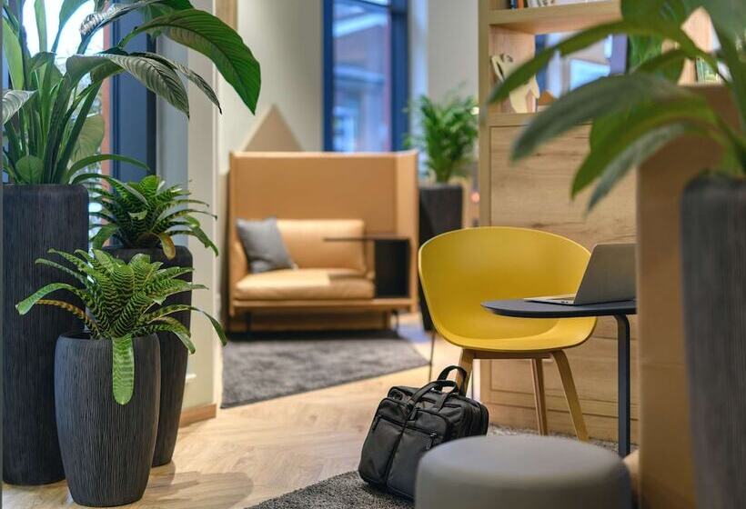 Отель Ibis Styles Aschaffenburg