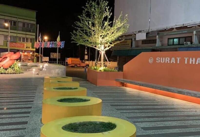 2street Hostel