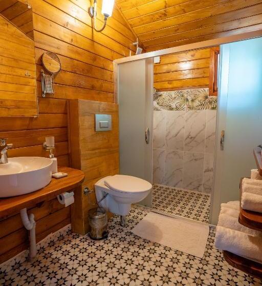 استراحتگاه Eden Bungalows And Beach
