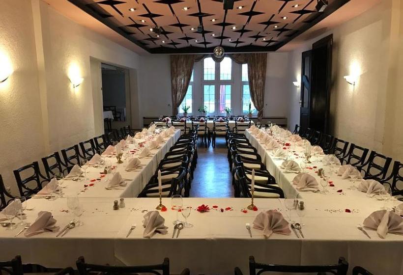 בית מלון כפרי & Restaurant Schenk Von Landsberg