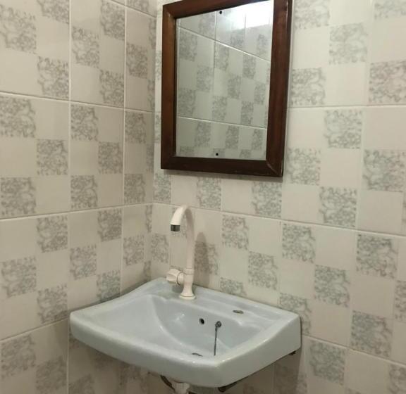 פנסיון Hakuna Matata Guest House