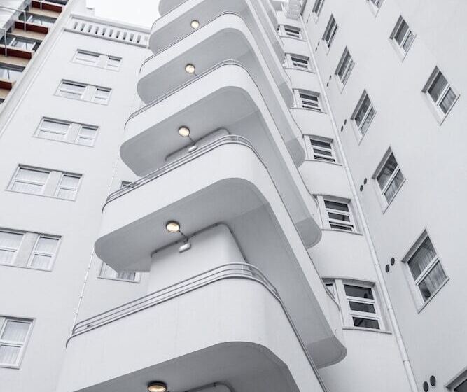 پانسیون Luzeiros Suites