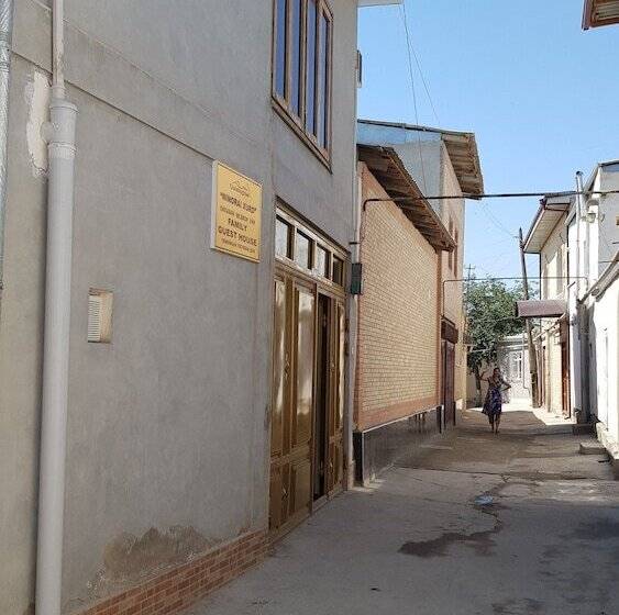 פנסיון Minorai Xurd