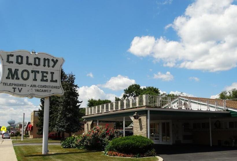 Colony Motel