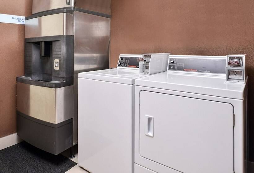 Holiday Inn Express Hotel & Suites West Chester By Ihg
