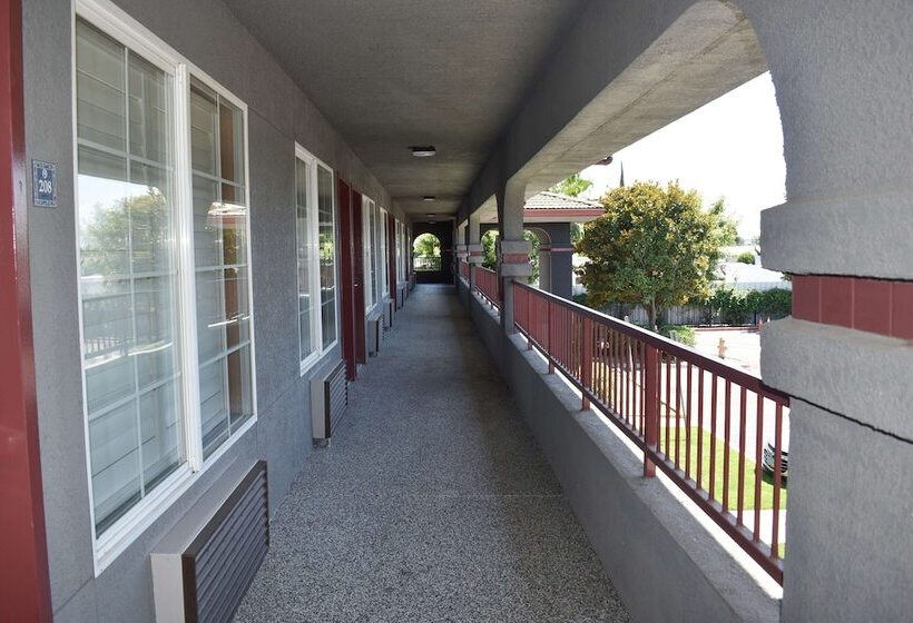 فندق Americas Best Value Inn Manteca