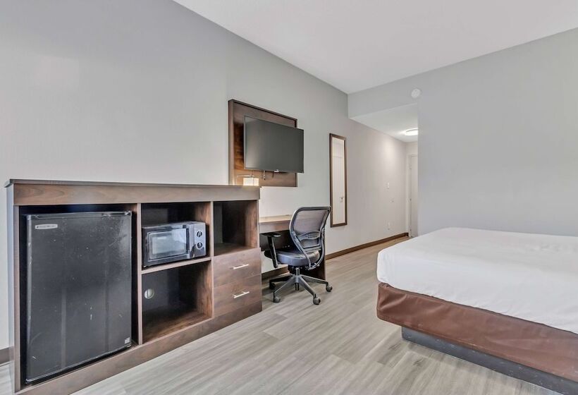 هتل Baymont By Wyndham North Myrtle Beach