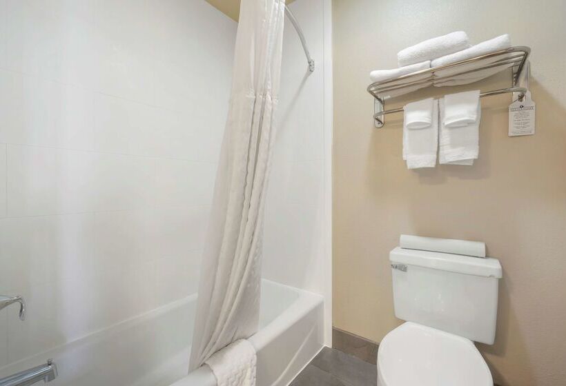 Отель Best Western Plus Wenatchee Downtown