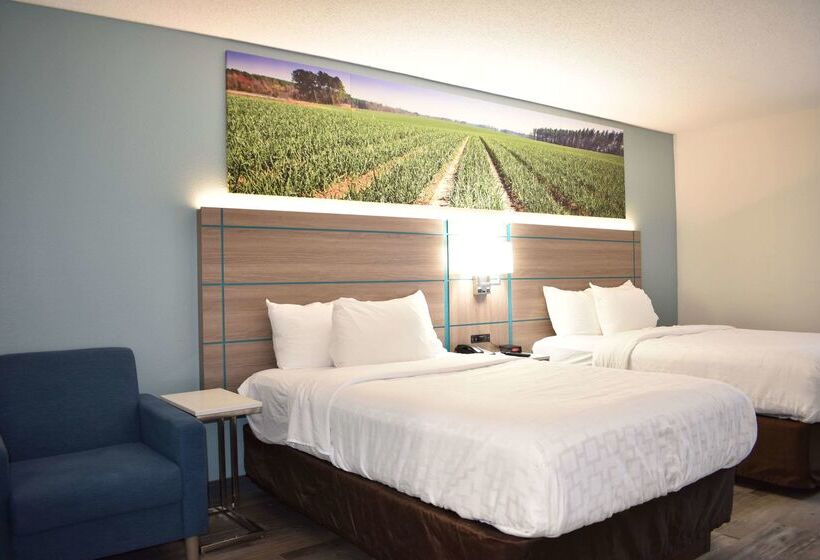 هتل Clarion Pointe Vidalia  Lyons West