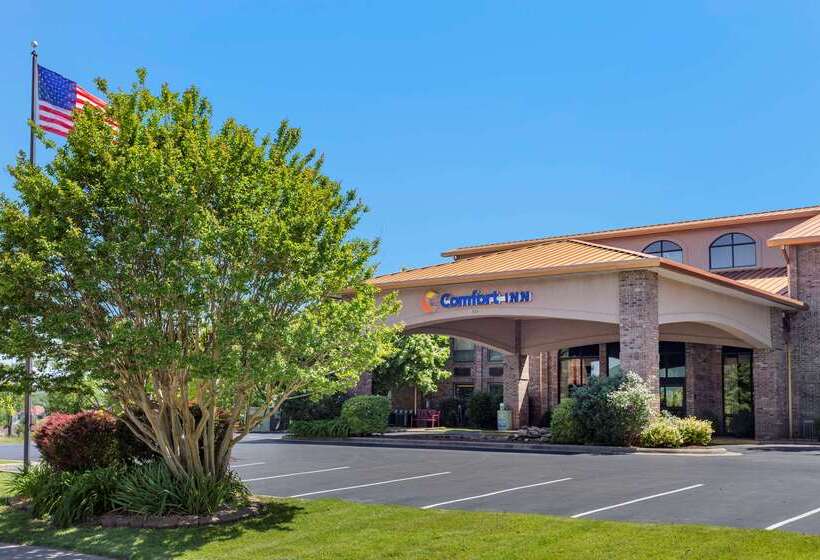 בית מלון כפרי Comfort Inn At Thousand Hills
