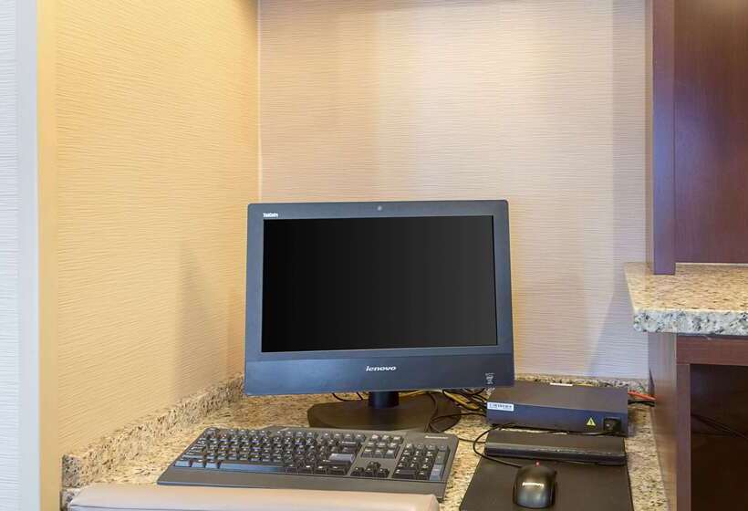 هتل Comfort Inn Barboursville Near Huntington Mall Area