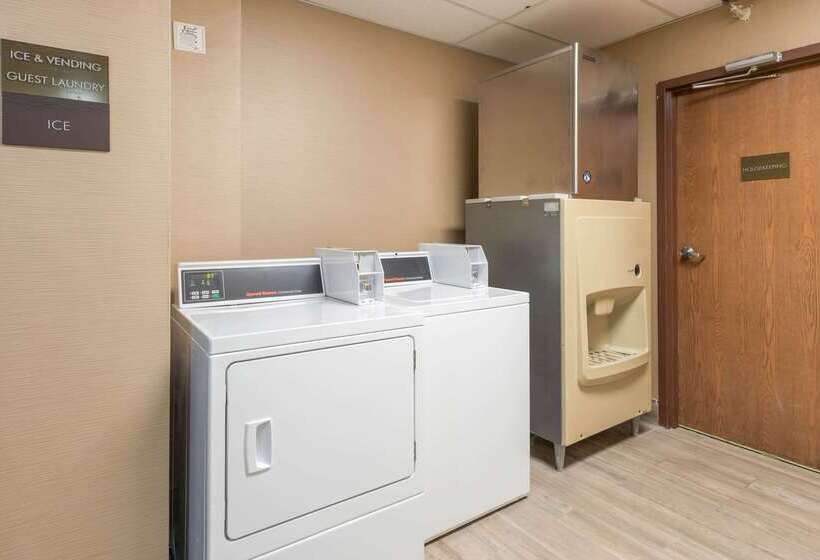 בית מלון כפרי Comfort Inn Grove City  Columbus South