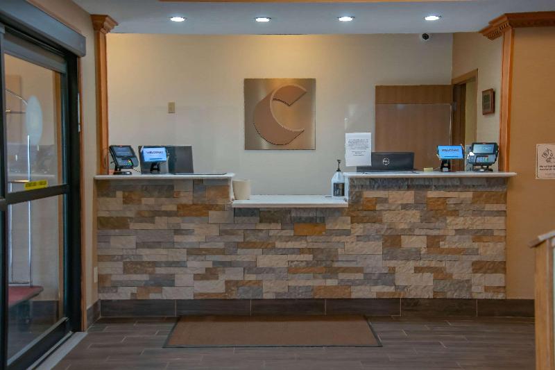 בית מלון כפרי Comfort Inn Huntington Near University