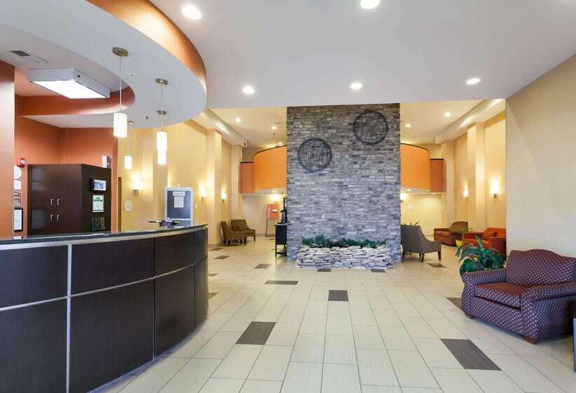 فندق Comfort Inn & Suites Statesville  Mooresville