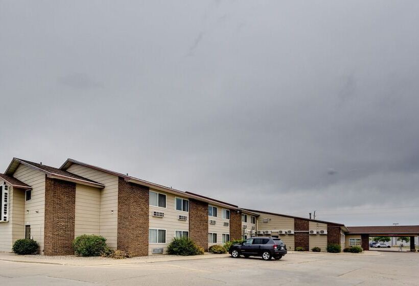 فندق Fireside Inn And Suites