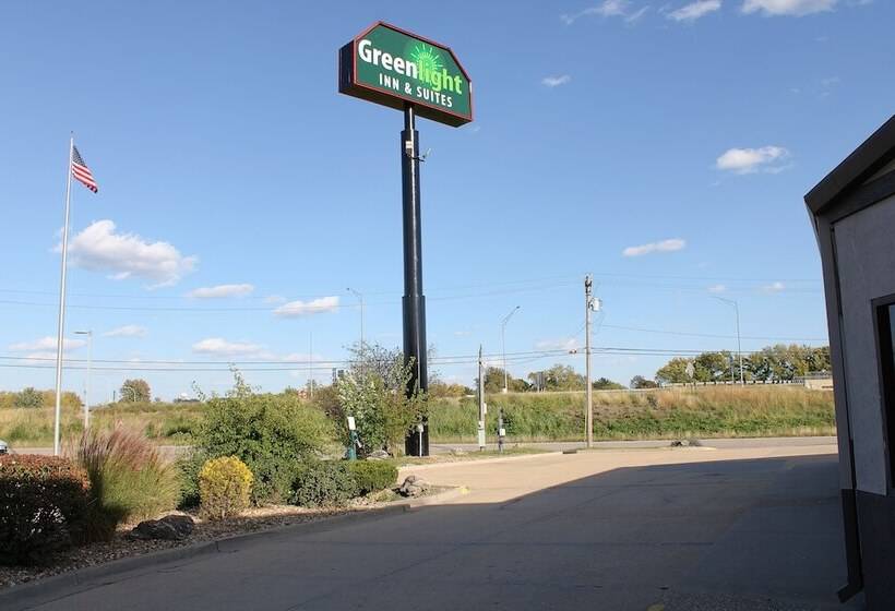 酒店 Greenlight Inn & Suites
