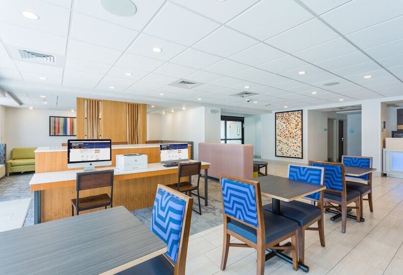 فندق Holiday Inn Express   Lorton, An Ihg