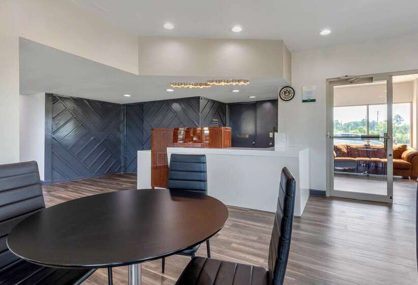 בית מלון כפרי Quality Inn Auburn Campus Area I85