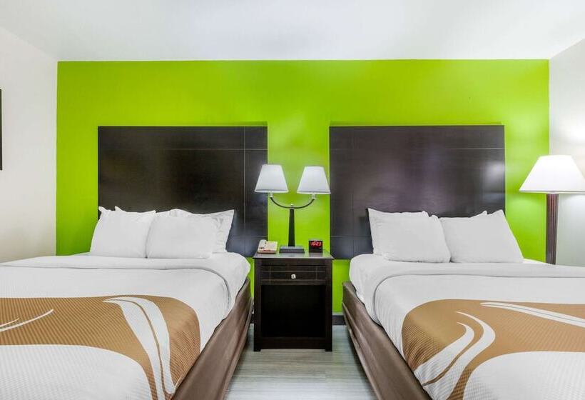 בית מלון כפרי Quality Inn Auburn Campus Area I85