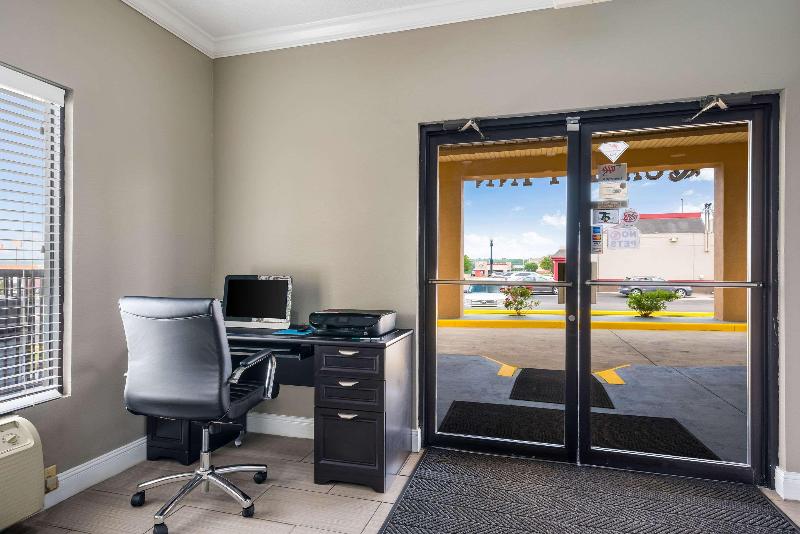 هتل Quality Inn Cullman I 65 Exit 310