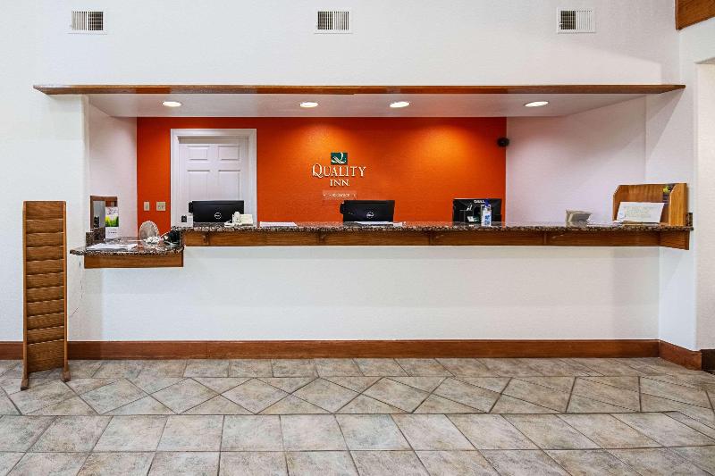 هتل Quality Inn
