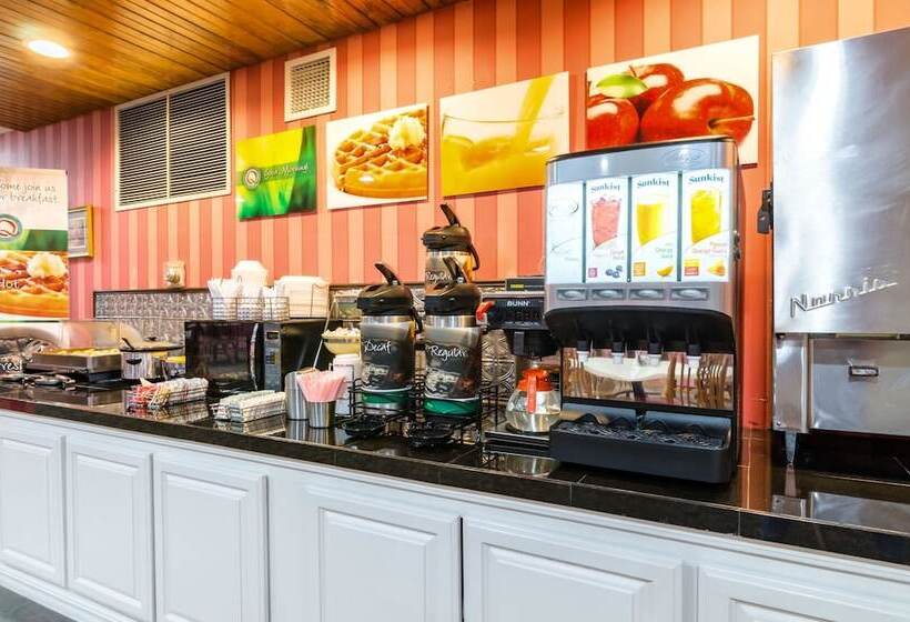 هتل Quality Inn Eureka Springs South